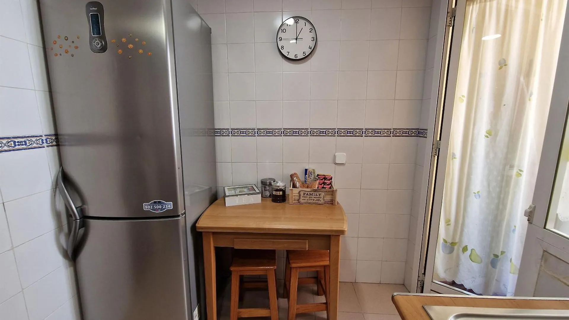 Malaga, Calle Hermes Apartment